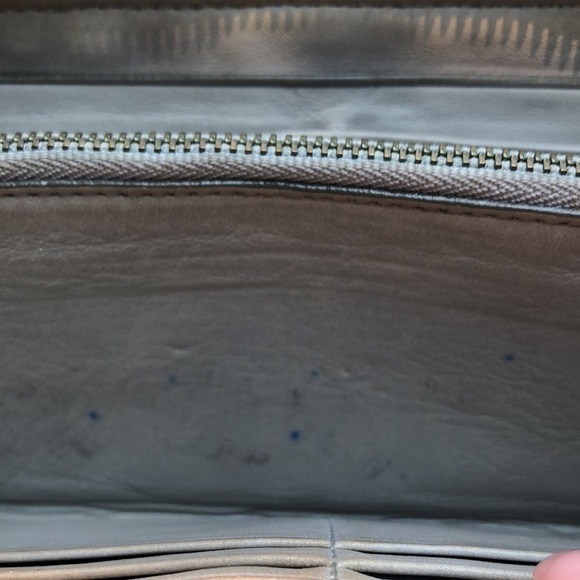 Reed Krakoff Silver Leather Zip Around Ribbon Large Wallet Flawed - Picture 11 of 14